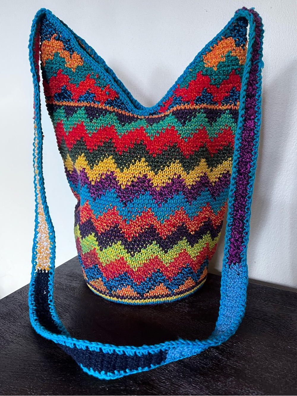 Handcrafted Multicolor Crochet ZigZag Chevron Pattern Zippered Crossbody Bag